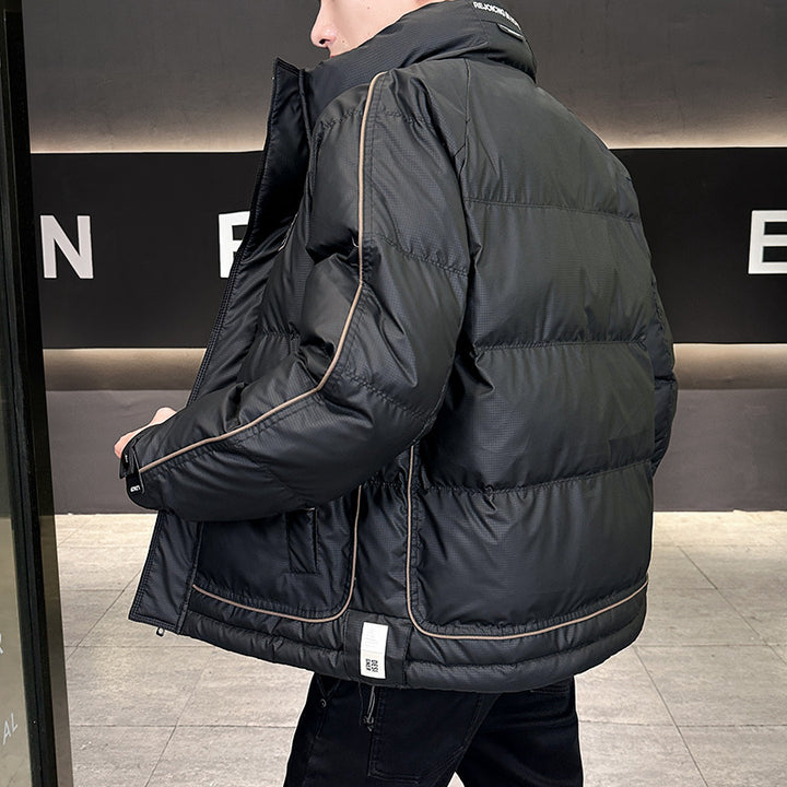 Herren Wattierte Steppjacke mit hohem Kragen, Druckknopfblende & kontrastierendem Seitenstreifen Echoarchiv
