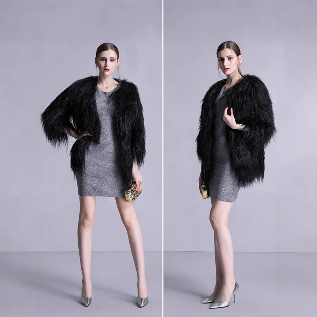 Damen Langfloriger Kunstpelz‑Mantel mit offener Front und eleganter Silhouette Echo Archiv