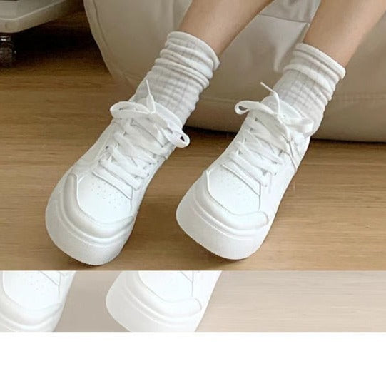 Damen sportive und trendige Sneakers mit extraleichter Sohle Echo Archiv