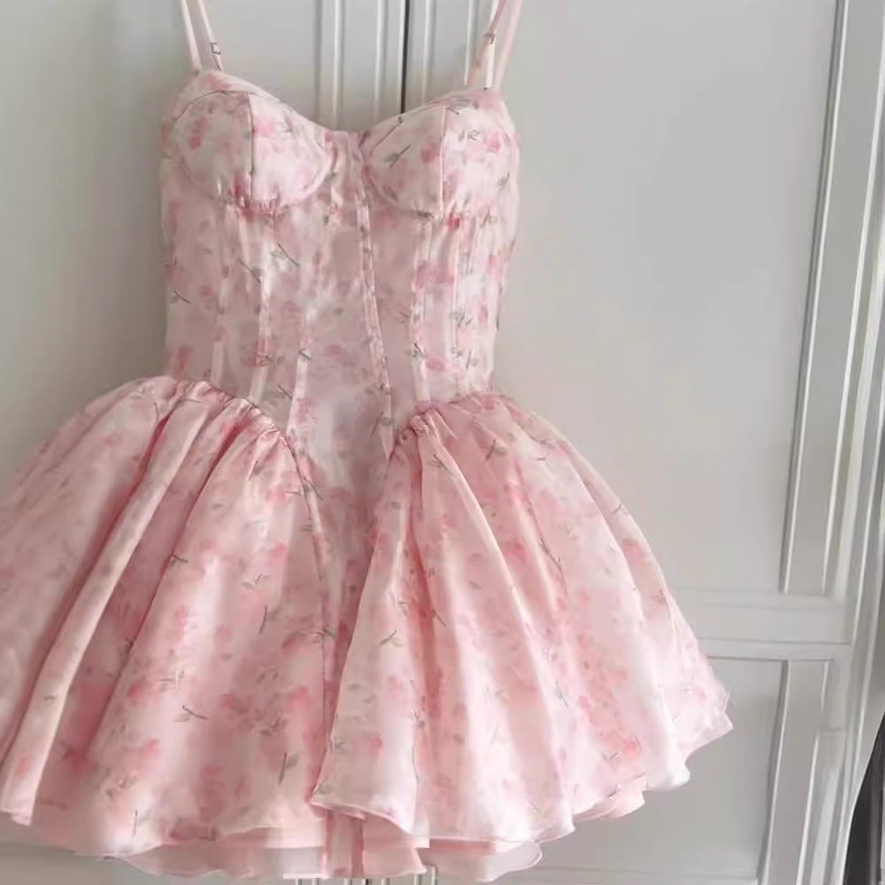 Damen Cocktailkleid mit trägerlosem Oberteil und schwingendem Tüllrock Echo Archiv