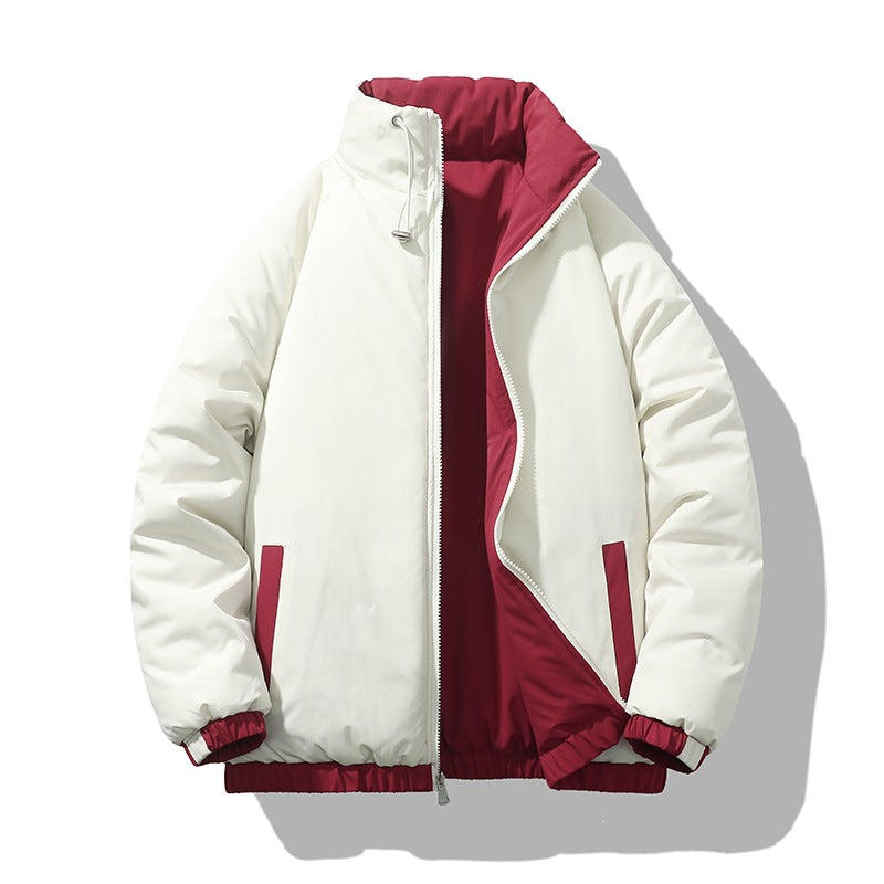 Herren Kurz geschnittene Thermo-Pufferjacke mit hohem, verstellbarem Stehkragen und kontrastierter Innenfütterung Echoarchiv