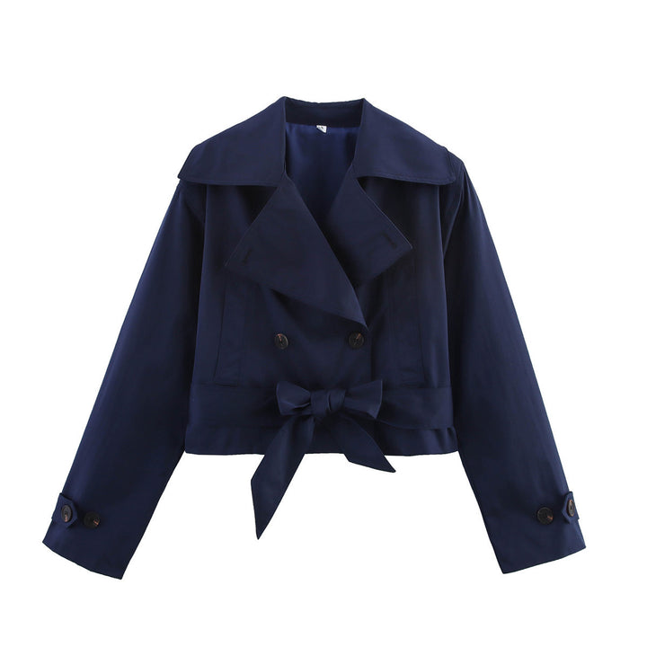 Damen nan kurz geschnittene Trenchjacke mit weitem Revers, doppelreihiger Knopfleiste und Schleifenbund Echo Archiv