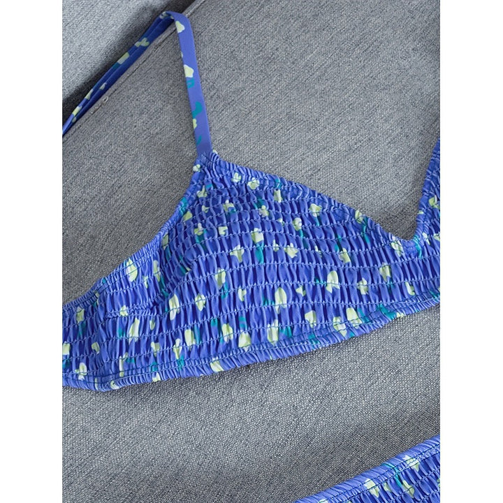 Damen Triangel-Bikini im verspielten Design mit knotenverziertem Oberteil Echo Archiv