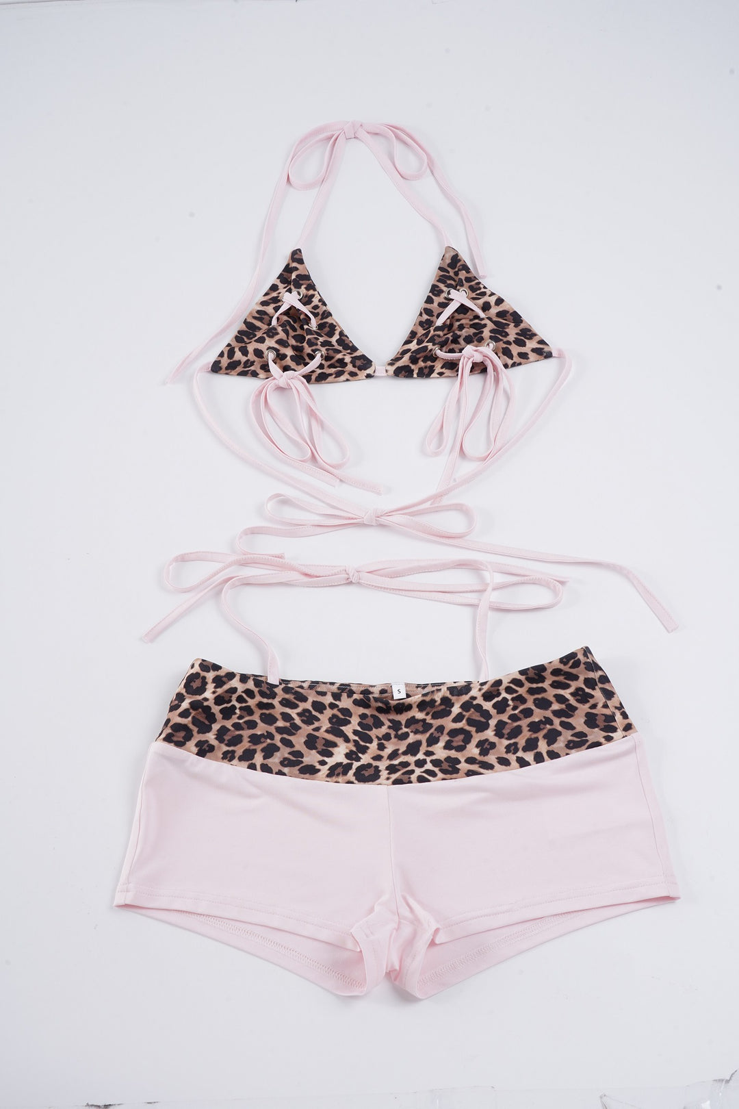 Damen modisches Dreieck-Bikini-Set mit verstellbaren Trägern und Tiermustern Echo Archiv