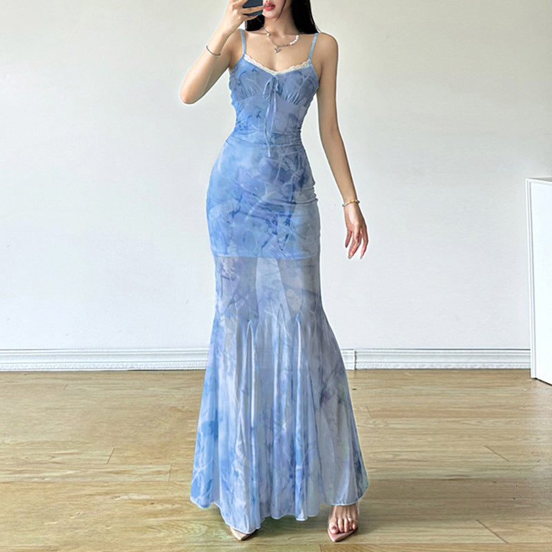 Damen Maxikleid mit fließendem Schnitt und romantischen Transparenzakzenten Echo Archiv