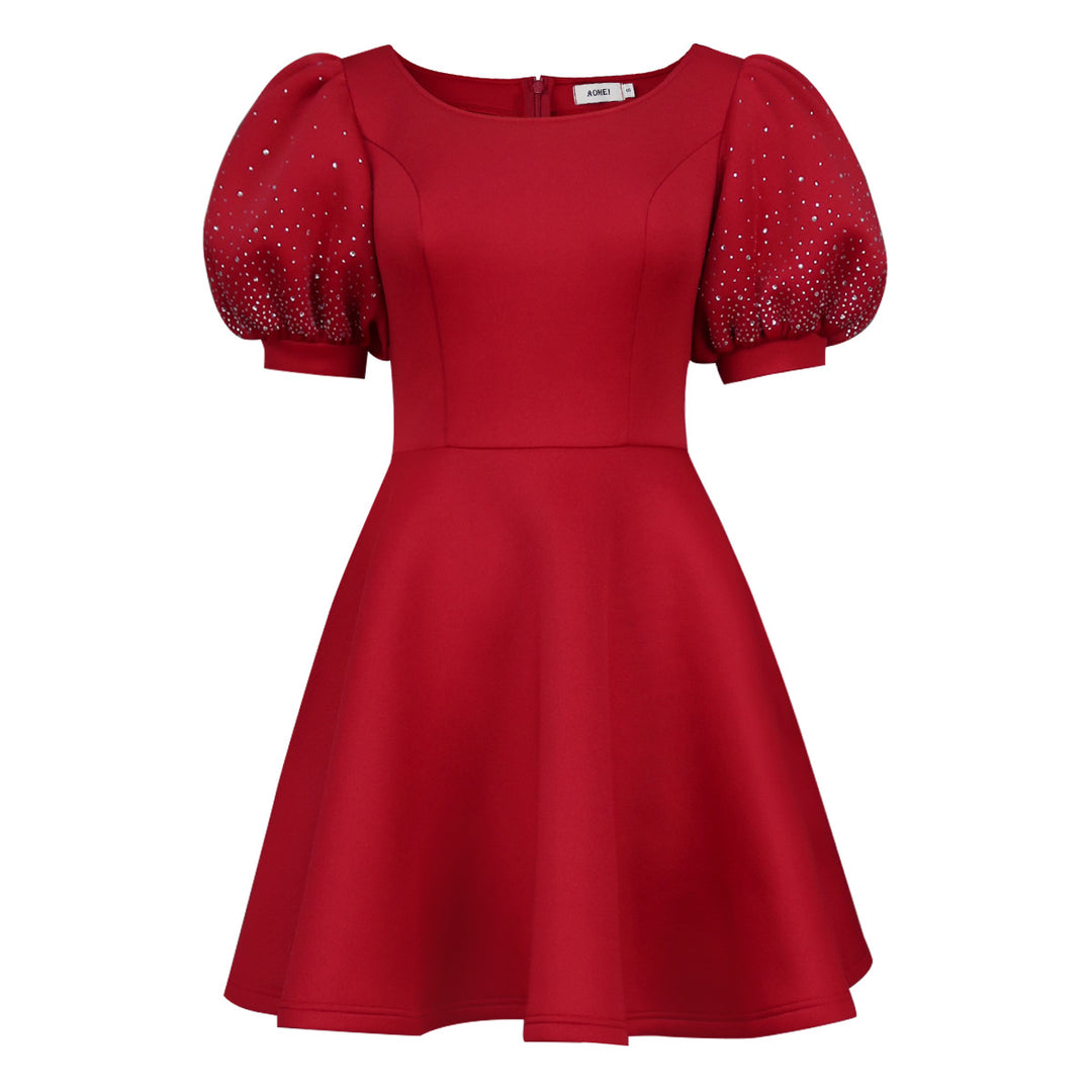 Damen A-Linien Kleid mit glamourösen Puffärmeln und Perlenapplikationen Echo Archiv