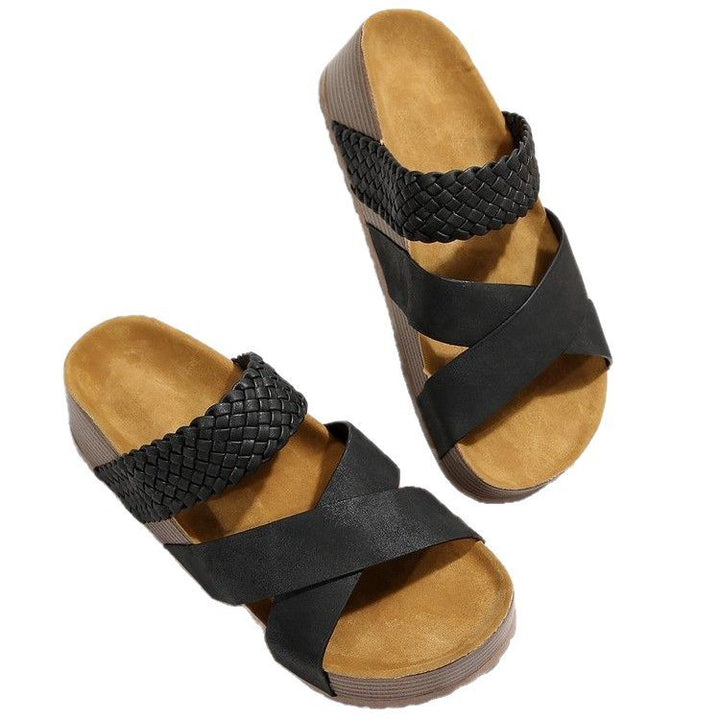 Damen Plateau-Pantolette mit geflochtenen Riemen, gekreuzter Zehenpartie und ergonomischer Keilsohle Echo Archiv