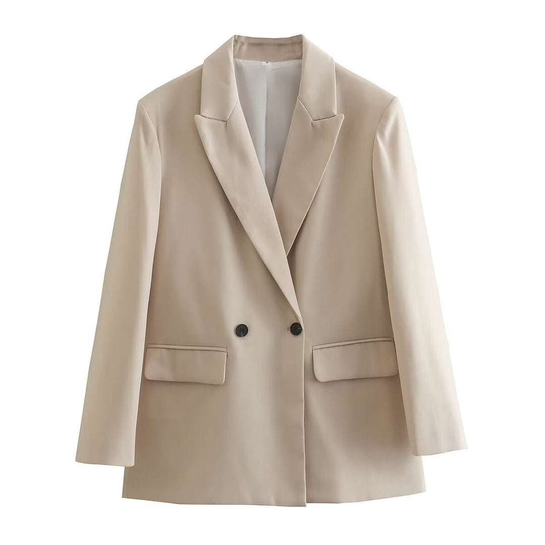 Damen figurbetonter zweireihiger Longblazer mit spitzem Revers leicht verlängertem Saum und Pattentaschen – Valéne