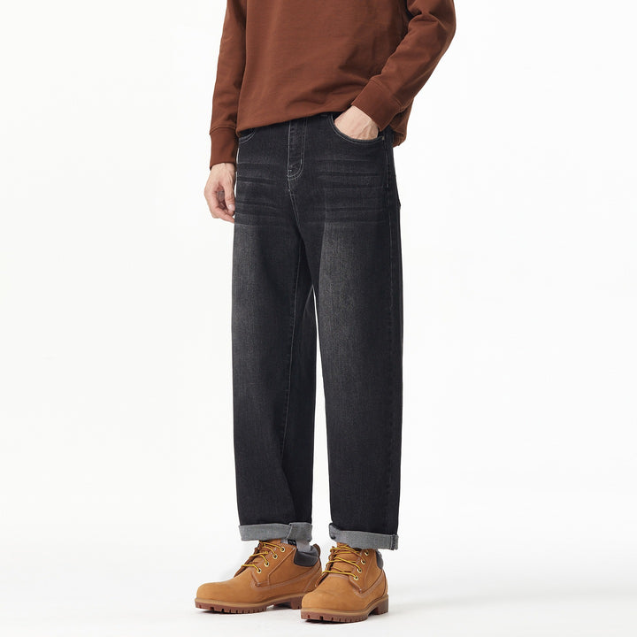 Herren Weite gerade geschnittene Denim-Jeans mit Used‑Wash und Umschlagbund Echoarchiv