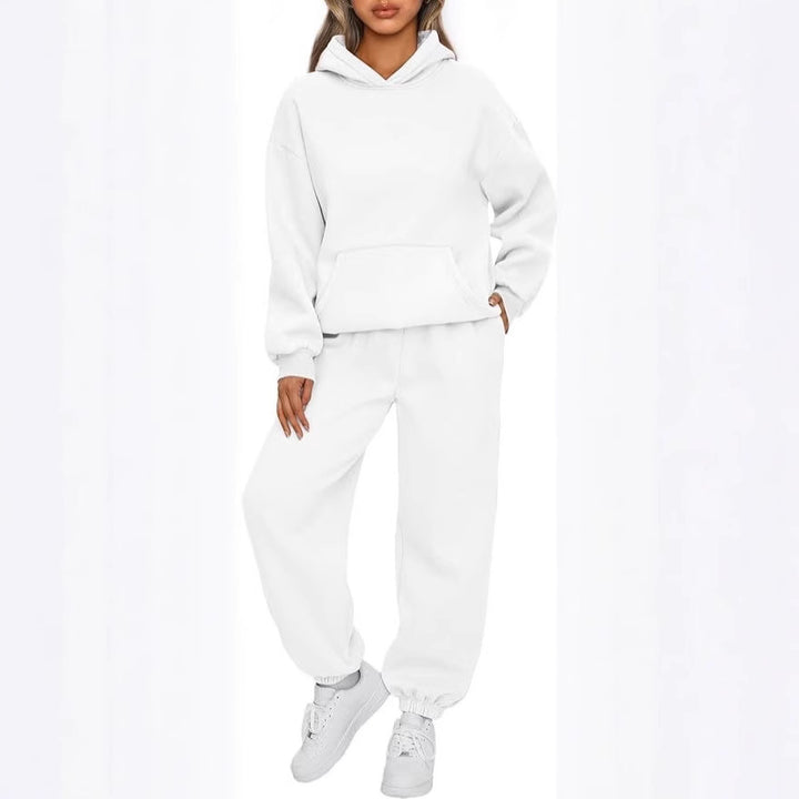 Damen nan luxuriöses Oversize-Loungewear-Set Kapuzenpullover mit Kängurutasche und weit geschnittene Jogginghose mit elastischen Knöchelabschlüssen Echo Archiv