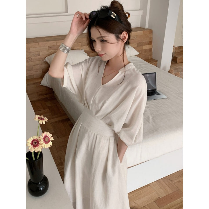 Damen Leinenoptik Midikleid mit V-Ausschnitt dreiviertel Ärmeln und taillierter Taille Echoarchiv