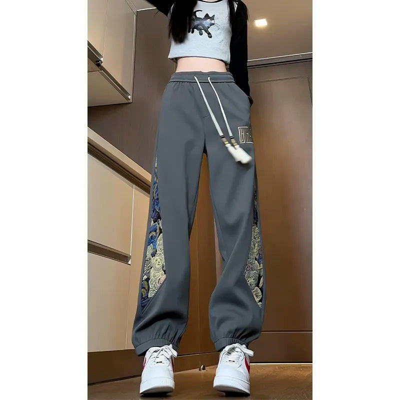 Damen Modische Sporthose mit einzigartigem Seiteneinsatz Echoarchiv