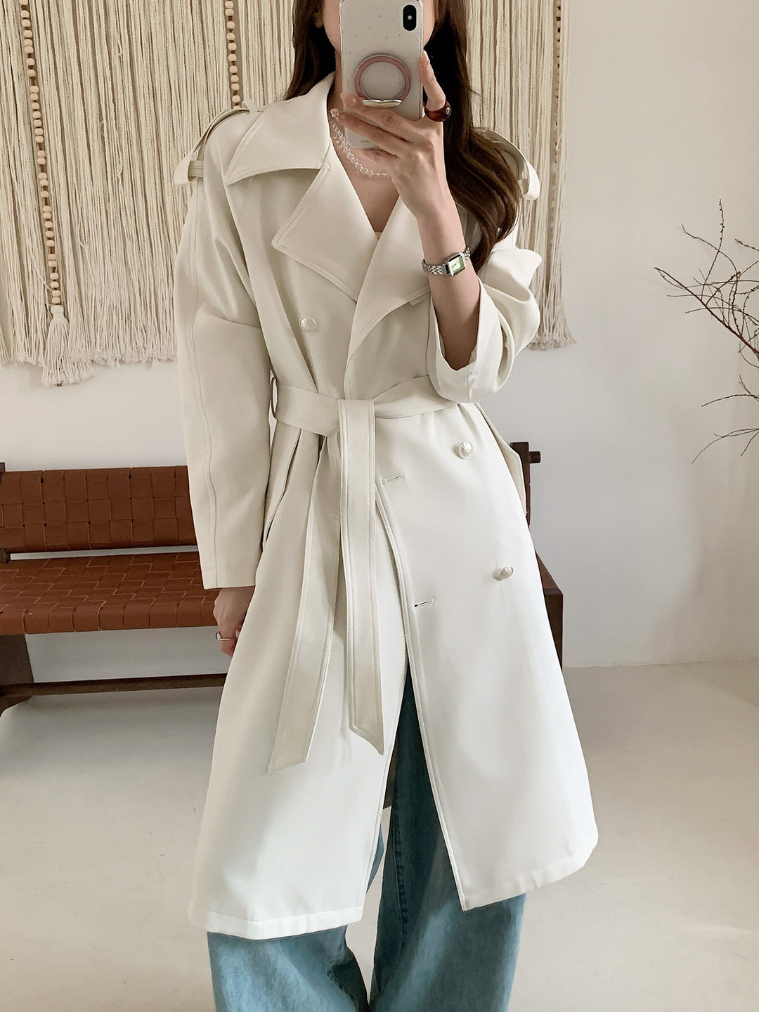 Damen Midilanger Trenchcoat mit Oversize-Schultern und Perlmuttknöpfen Echoarchiv
