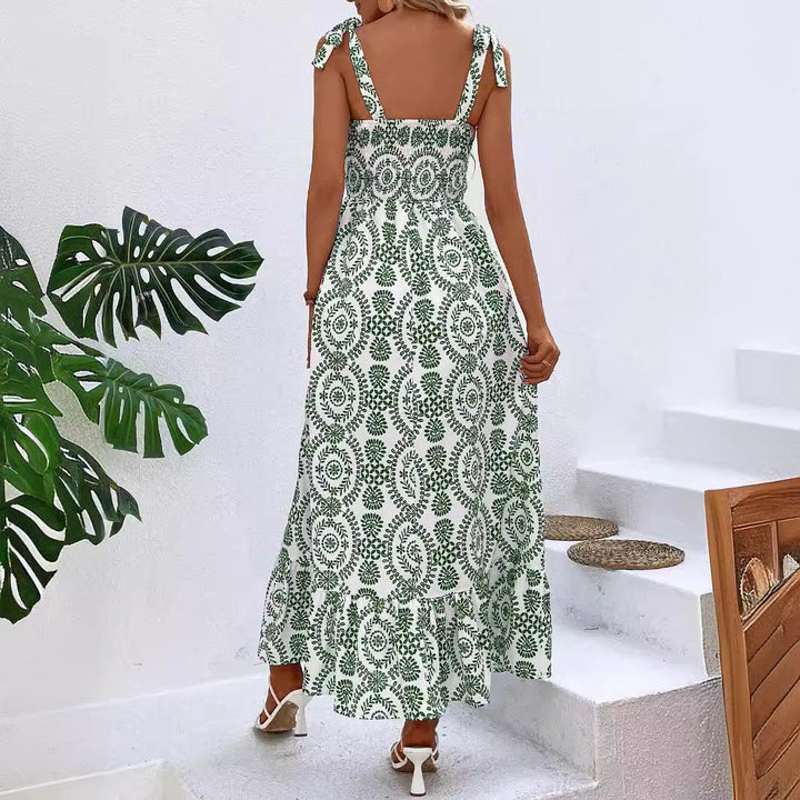 Damen Maxikleid mit Smok-Bustier, Bindeträgern und seitlichem Beinschlitz – Valéora