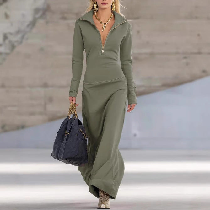 Damen Elegantes Jersey-Maxi-Kleid mit Halbzip-Kragen, taillierter Silhouette und fließendem Rock – Élara