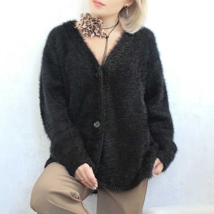 Damen Flauschige Mohair-Optik Strickjacke mit V-Ausschnitt und Oversize-Schnitt Echoarchiv