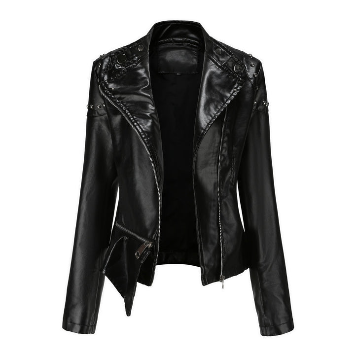 Damen nan asymmetrische Kunstleder-Bikerjacke mit Nietenapplikation und tailliertem Schößchen Echo Archiv