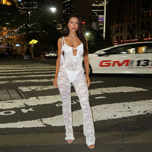 Damen stilvolles Langarm-Catsuit mit Spitzenverzierung und raffiniertem Ausschnitt Echo Archiv