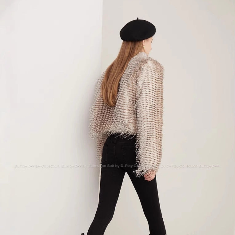 Damen Kurzer Plüsch‑Bolero mit gestreifter Federnoptik und kastiger Silhouette Echo Archiv