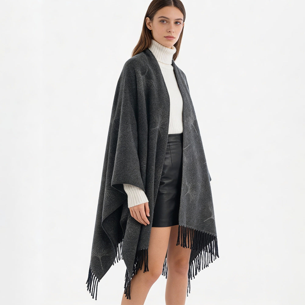 Damen Wollmix-Poncho Überwurf mit Pusteblumen-Jacquard und Fransensaum – Avérine