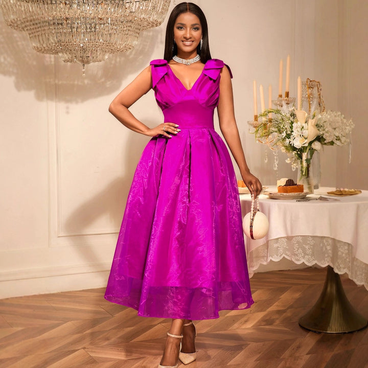 Damen A-Linien Cocktailkleid mit voluminösen Schleifenärmel Echo Archiv