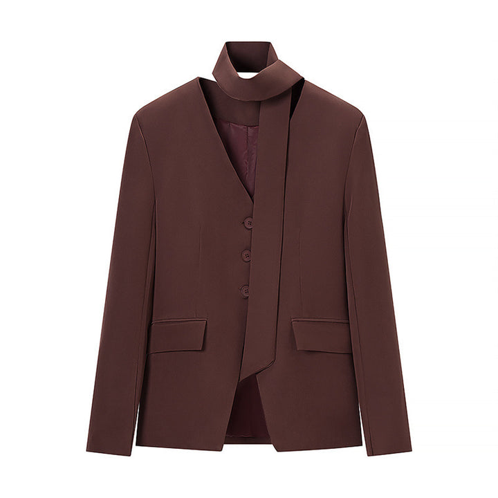 Damen Taillierter Blazer mit Schluppe, V‑Ausschnitt und Pattentaschen Echo Archiv