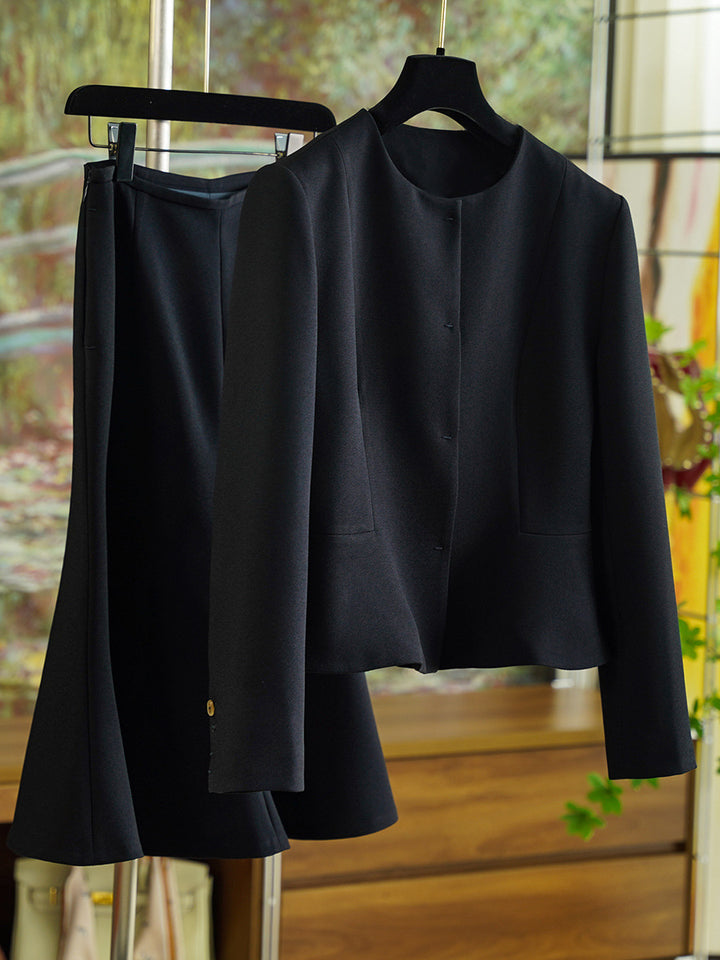 Damen Elegantes Blazer- und Rock-Set Echoarchiv