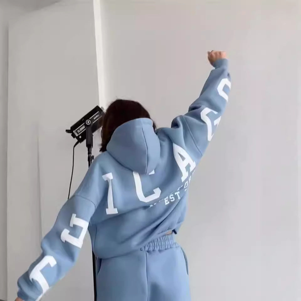 Damen Oversized Kapuzenpullover mit großflächigem Blockprint Echoarchiv
