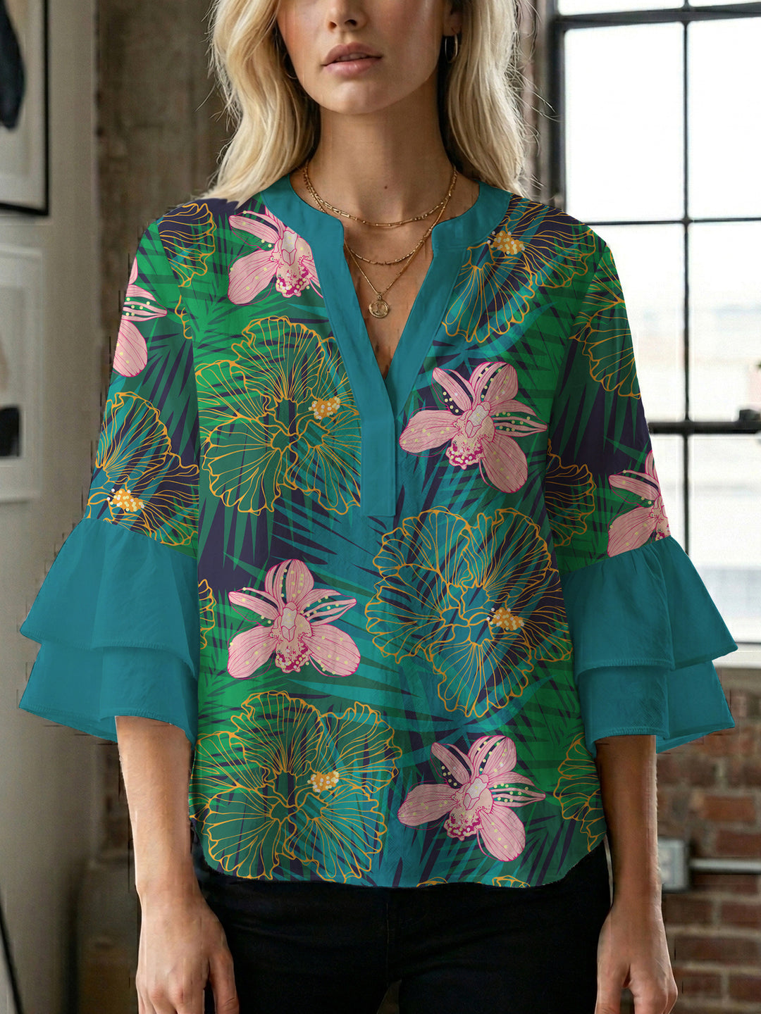 Damen Bluse mit voluminösen Ärmeln und floralem Design Echo Archiv