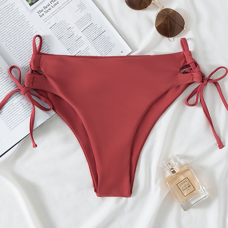 Damen Zweiteiler Bikini Set mit modischen Schnürdetails Echo Archiv