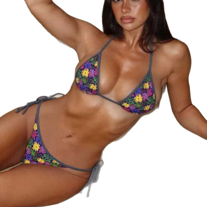 Damen Triangel-Bikini mit buntem Blumenprint Echo Archiv