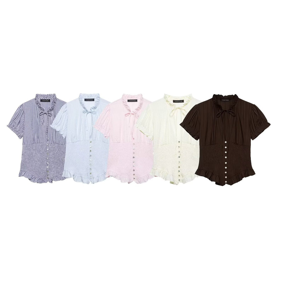 Damen Rüschenbluse mit geschlitztem Kragen und Knopfdetails Echo Archiv