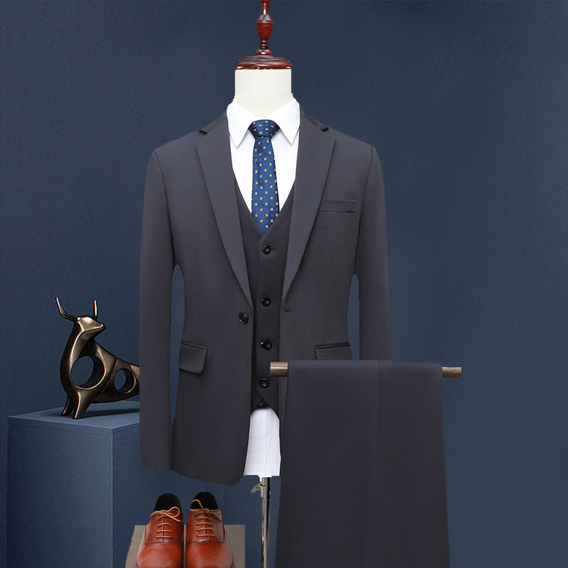 Herren Slim-Fit Dreiteiliger Business-Anzug mit Weste und schlanker Anzughose Echo Archiv