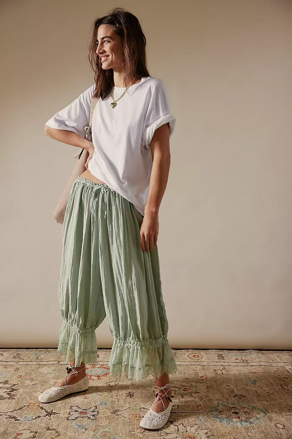 Damen Luftige und elegante Culotte mit Spitzenverzierung Echo Archiv