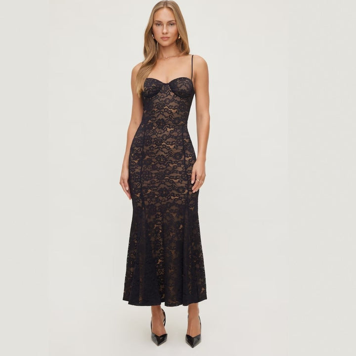 Damen Spitzenkleid mit sanften Konturen und trägerlosem Design Echo Archiv