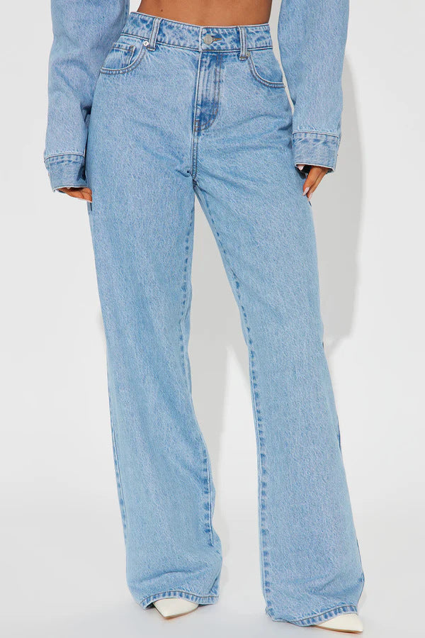 Damen nan hochgeschnittene Weitbein-Jeans mit taillierendem Bund, klassischem Five‑Pocket‑Schnitt und fließendem Bein Echo Archiv
