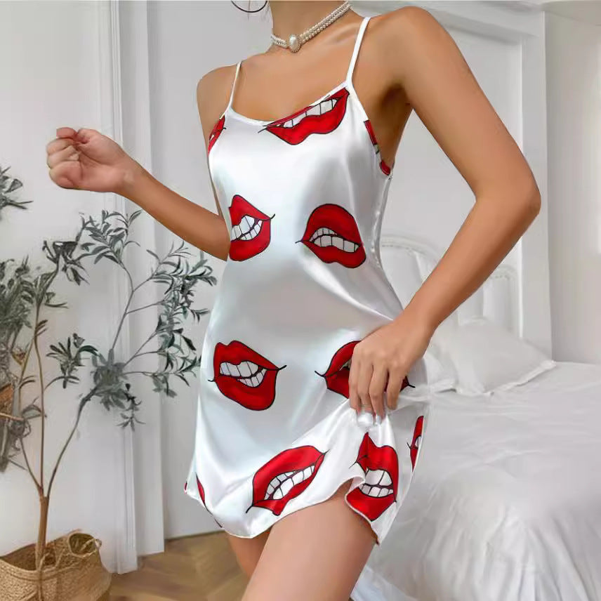 Damen Nachtkleid mit attraktiven Lippenmotiv Echo Archiv