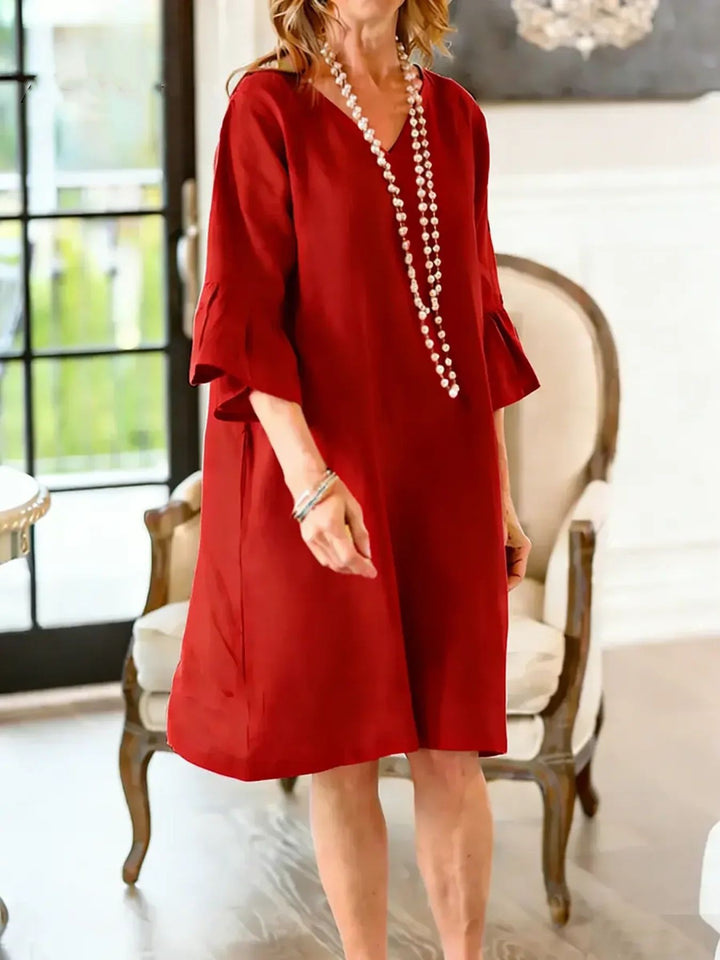 Damen Hüftlanges Freizeitkleid mit modernen Rüschendetails Echo Archiv