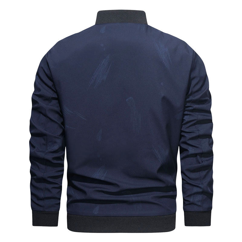 Herren Slim Bomberjacke aus technischem Baumwollmix mit kontrastierenden Reißverschlusstaschen und elastischem Rippkragen Echo Archiv