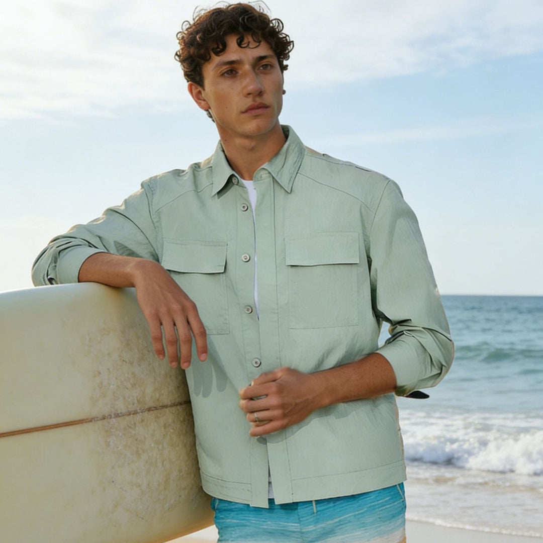 Herren Leichtes Field-Overshirt mit aufgesetzten Brusttaschen und Hemdkragen Echoarchiv