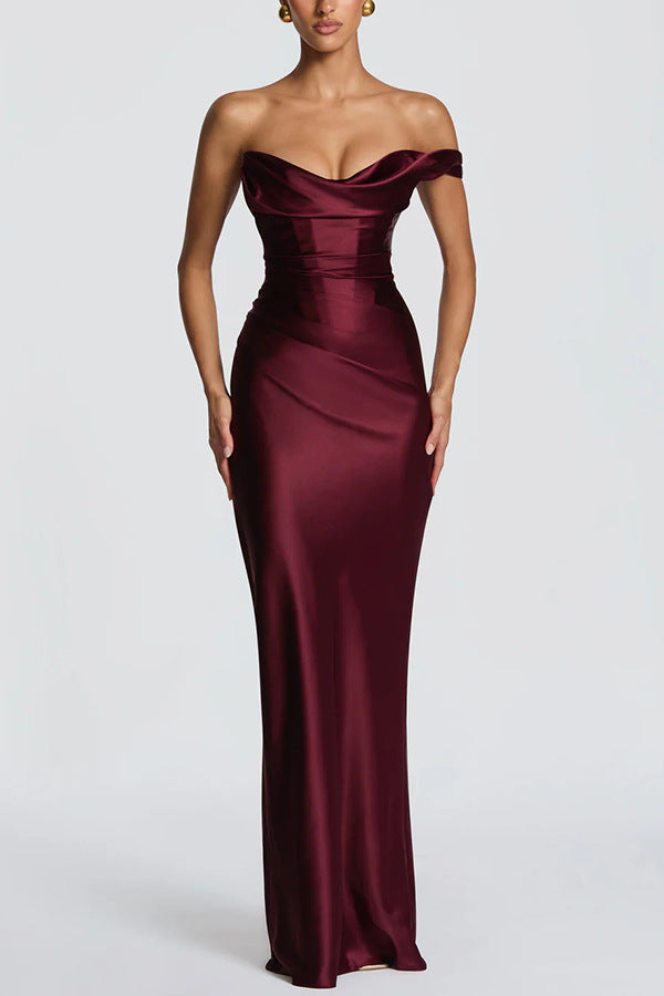 Damen Elegantes Maxikleid mit asymmetrischem Oberteil und fließendem Satin Echoarchiv