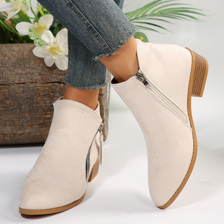 Damen nan klassische knöchelhohe Microvelours-Stiefelette mit seitlichem Reißverschluss und niedrigem Blockabsatz Echo Archiv