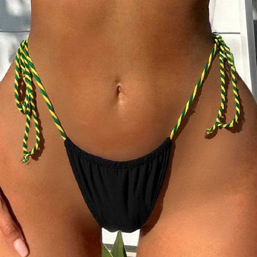 Damen Minimalistischer Triangel-Bikini mit verstellbaren Bindebändern Echo Archiv