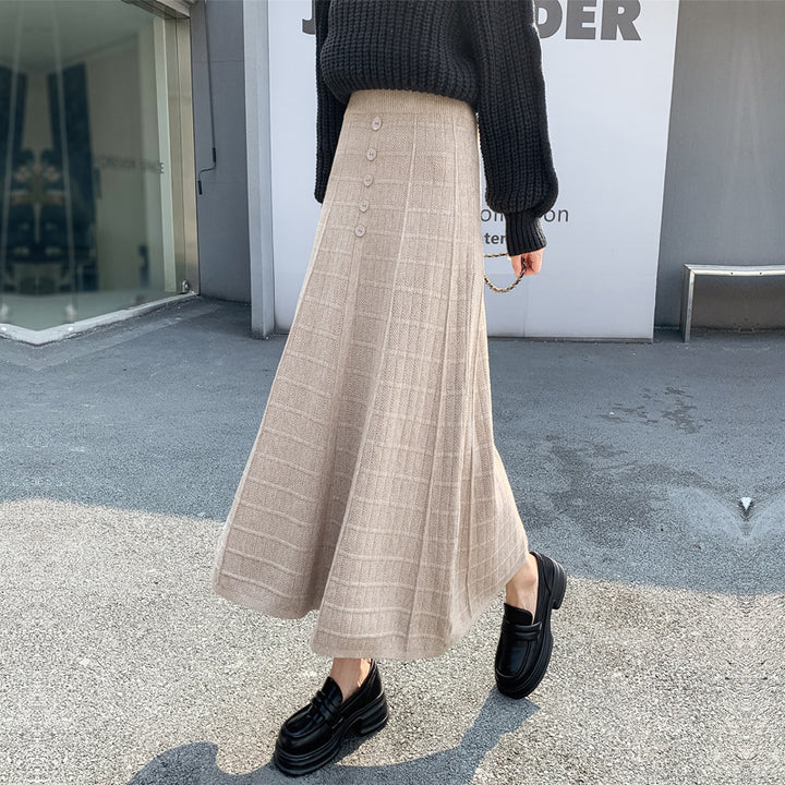 Damen Langer Plissee-Rock mit Knopfdetails Echo Archiv