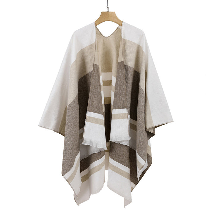 Damen Leichter Capeponcho aus Feinstrick mit geometrischem Blockstreifen-Design – Célinea