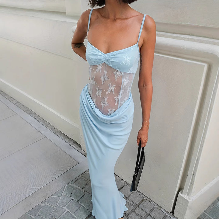 Damen Elegantes Maxikleid mit transparenten Spitzendetails und figurbetontem Schnitt Echo Archiv