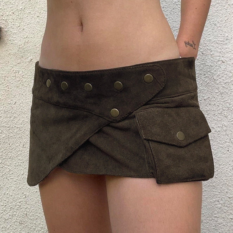 Damen modischer Kurzrock mit funktionalen Taschen und Knopfdetails Echo Archiv