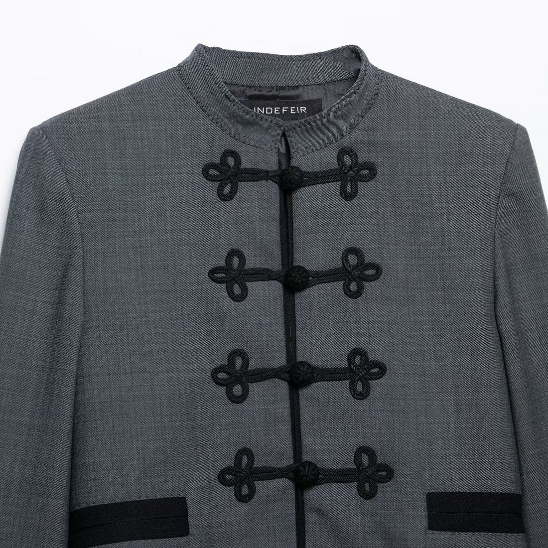 Damen Kurze Jacke im Mandarinstil mit Zierknotenverschluss und taillierter Silhouette Echoarchiv