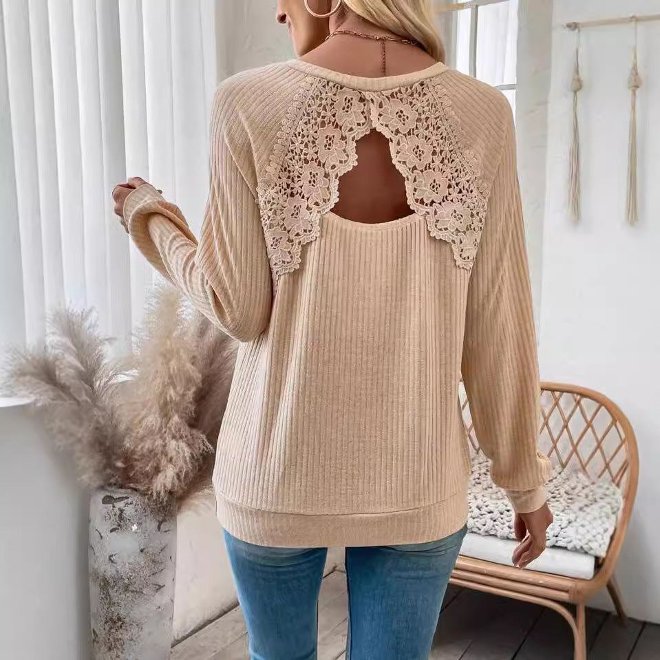 Damen nan Rippenstrick-Langarmshirt mit floraler Spitzenapplikation und markantem Rückenausschnitt Echo Archiv