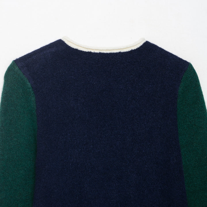 Damen Kuscheliger Colorblock-Pullover mit Rundhalsausschnitt und Kontrastärmeln Echoarchiv